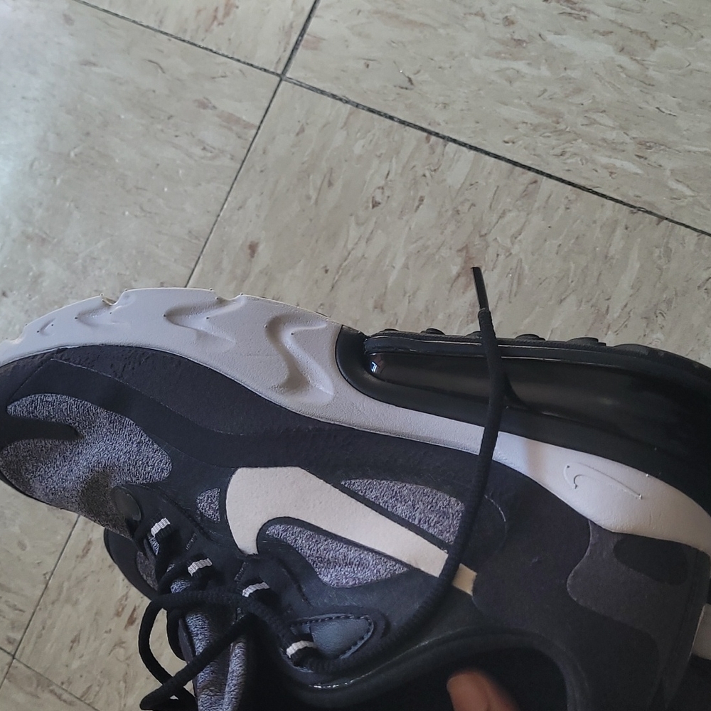 Nike Air  Max 270 - Picture 11 of 16